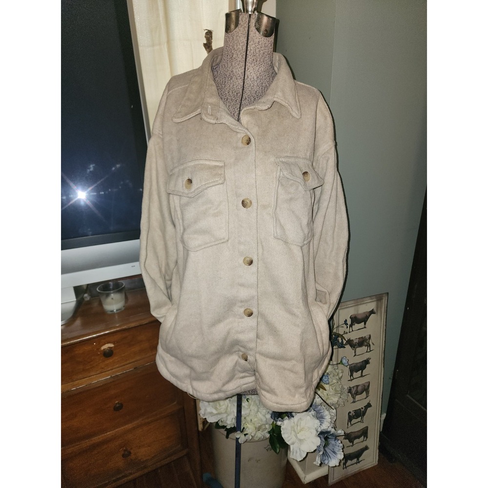 Women's shacket Beig long Sleeve Button Up Size XL Barn cottagecore homestead